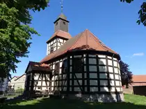 Tuchen, evangelische Kirche, Fachwerkkirche von 1711 (25.05.2026)