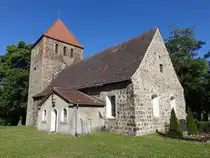 Weesow, evangelische Kirche, Feldsteinkirche aus dem 13. Jahrhundert (25.05.2026)