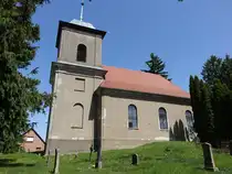 Rosenow, evangelische Kirche, verputzte Saalkirche von 1753 (26.05.2026)