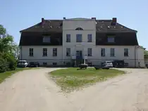 Gutshof Wittenhagen, klassizistischer Putzbau, erbaut um 1800 (26.05.2026)
