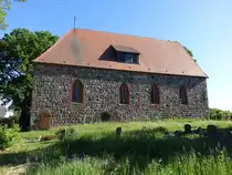 Gr�now, evangelische Kirche, erbaut im 14. Jahrhundert (27.05.2026)