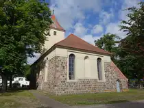 R�ddelin, evangelische Kirche, Feldsteinkirche aus dem 13. Jahrhundert, erneuert von 1806 bis 1809 (28.05.2026)