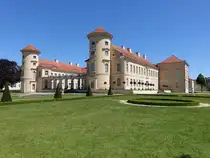 Schloss Rheinsberg, erbaut ab 1566 durch die Familie von Bredow, erweitert bis 1740 durch die Baumeistern Johann Gottfried Kemmeter und Georg Wenzeslaus von Knobelsdorff (29.05.2026) 