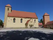 Rheinsberg, evangelische St. Laurentius Kirche, erbaut im 13. Jahrhundert (29.05.2026)