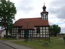 Fretzdorf, evangelische Kirche, Fachwerkkirche erbaut 1704 (30.05.2026)