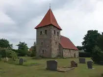 Nienbergen, evangelische Kirche, Feldsteinbau aus dem 14. Jahrhundert (20.06.2026)