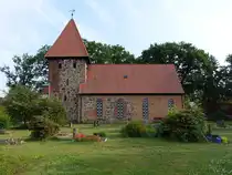 Satemin, evangelische Kirche, Feldsteinkirche aus dem 14. Jahrhundert (21.06.2026)