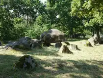Mellen, Gro�steingrab an der Landstra�e 13 (23.06.2026)