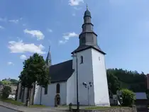 Deifeld, St. Johannes Kirche, Kirchturm 13. Jahrhundert, Querschiff mit Chor erbaut 1877 (25.06.2026)