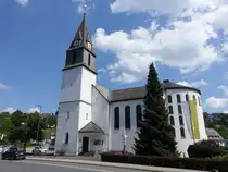 Niedersfeld, St. Agatha Kirche, erbaut 1888, erweitert von 1954 bis 1955 (25.06.2026)