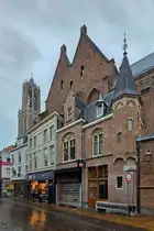Auf Entdeckungstour in Utrecht mit seinen vielen kleinen Gassen. In der 1975 entwidmeten Buurkerk ist seit 1984 das Spieluhren-Museum untergebracht. (September 2026)
