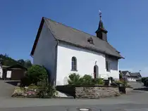 Dotzlar, evangelische Kirche, sp�tromanische Saalkirche erbaut um 1300 (26.06.2026)
