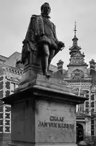 Im Bild das Denkmal von Johann VI. von Nassau-Dillenburg (1536-1606), einem der wichtigsten Wegbereiter und Mitbegr�nder der modernen Niederlande. (Utrecht, September 2026)