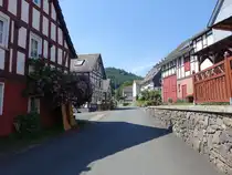 Weifenbach, Fachwerkh�user in der Lahn Eder Stra�e (26.06.2026)