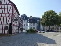 Dillenburg, Stadtschloss mit Untertor am Wilhelmsplatz (27.06.2026)