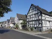 Nanzenbach, Fachwerkh�user an der Hauptstra�e (27.06.2026)
