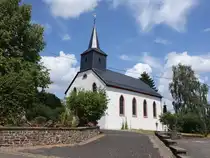 Binscheid, Pfarrkirche St. Nikolaus, erbaut von 1877 bis 1878 (18.07.2026)