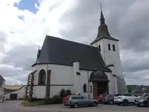Bleialf, Pfarrkirche Maria Himmelfahrt, erbaut ab 1187, Chor und Kirchenschiff erbaut 1496 (19.07.2026)
