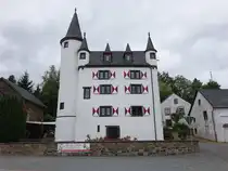 Burg Dreis, dreigeschossiges Giebelhaus mit rundem Treppenturm, erbaut 1597 (20.07.2026)