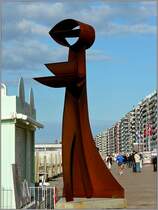 Kunst am Zeedijk in Blankenberge fotografiert am 12.09.08. (Jeanny)