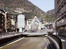 ANDORRA LA VELLA (Parr�quia d'Andorra la Vella), 13.06.2006, am riu Valira