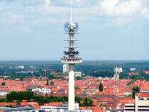 HANNOVER, 27.08.2005, Blick vom Rathausturm