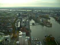 Medienhafen D�sseldorf (Blick vom Fernsehturm am 2.11.08)
