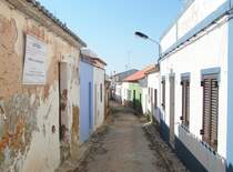 BURGAU, Gemeindeteil Salema (Concelho Vila do Bispo), 09.02.2005, in der Rua dos Pescadores