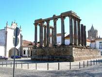 �VORA (Concelho de �vora), 26.01.2005, der Dianatempel aus der R�merzeit