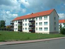 Laucha an der Unstrut - Wohnblock Am Stadtfeld - Aufnahme vom 07.08.2006