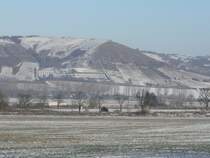 Laucha an der Unstrut - Blick von der Hirschrodaer Strae zum Nissenberg - Foto vom 11.01.2009