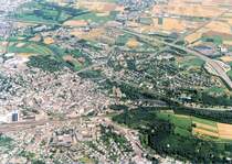 Luftaufnahme von Limburg im Sommer 1987