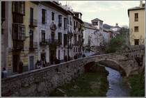 Carrera del Darro in Granada. Scan eines Dias aus dem Frhjahr 2000.