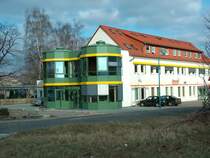 Laucha an der Unstrut - Das Verwaltungsgeb�ude der  Glockengold - Fruchtsaft GmbG - Foto vom 04.03.2004