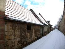 Laucha an der Unstrut - die alten Scheunen hinter der oberen Stadtmauer - Richtung Bahnhofstra0e - Foto vom 12.02.2009 
