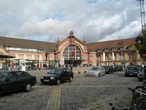 Der Vorplatz des Hauptbahnhofs von Osnabrck.