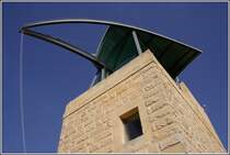 Der 1848 erbaute Kenuna Tower in Nadur ist wegen seines modernen Aufbaues ein interessantes Fotomotiv. 28.03.2009