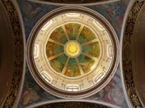 Blick in die Kuppel des Vierungsturms der Kirche in Marsaxlokk. 22.03.2009