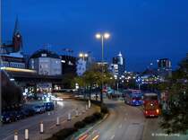 Es wird Abend in Hamburg St. Pauli, Landungsbr�cken - 26.11.2006
