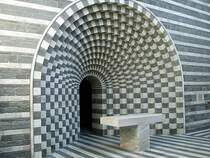 Mogno TI, Kirche San Giovanni Battista von Mario Botta, fertiggestellt 1997, Innenaufnahme vom 06. Okt. 2003