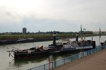 Museumsschiff im Pegel Ruhrort im Duisburger Hafen