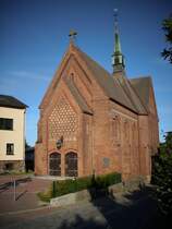 Die Kleine Kirche in Bergen/R�gen in der Abendsonne.