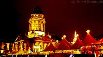 Weihnachtsstimmung am Gendarmenmarkt. Hier ist der Deutsche Dom zu sehen. (22.12.2007)