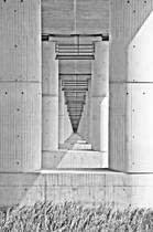 kein griechischer S�ulenpark
so sieht es unter der neuen Sundquerrung, der R�genbr�cke aus