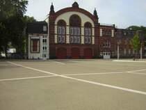Das Foto zeigt die Alte Feuerwache in Saarbr�cken am Landwehrplatz. Heute spielt das Saarl�ndische Landestheater in diesem Geb�ude einige seiner St�cke.