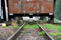 da ist nicht mehr viel Platz;
Zwischenraum bei geffneter Eisenbahnbrcke ber die Peene in Anklam