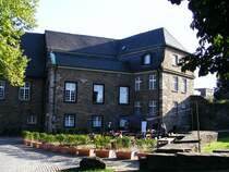 Im Innenhof von Schlo Broich