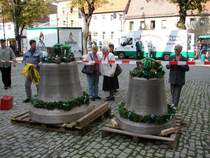 Laucha an der Unstrut - Markt - Vorbereitung zum Glockenaufzug - Foto vom 09.10.2009 