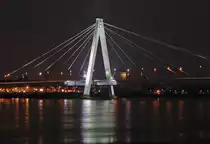 Die Severinsbr�cke in K�ln , Fotostandpunkt in der N�he des Schokoladenmuseums