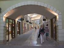 MEDITERRANEO, oder die Stadt in der Stadt;090826